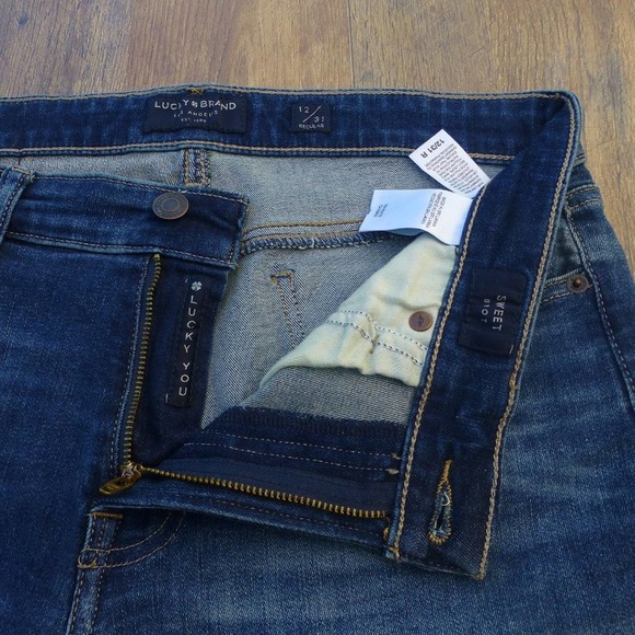 Women's Lucky Brand 12/31 Sweet Boot cut jeans - Picture 2 of 4
